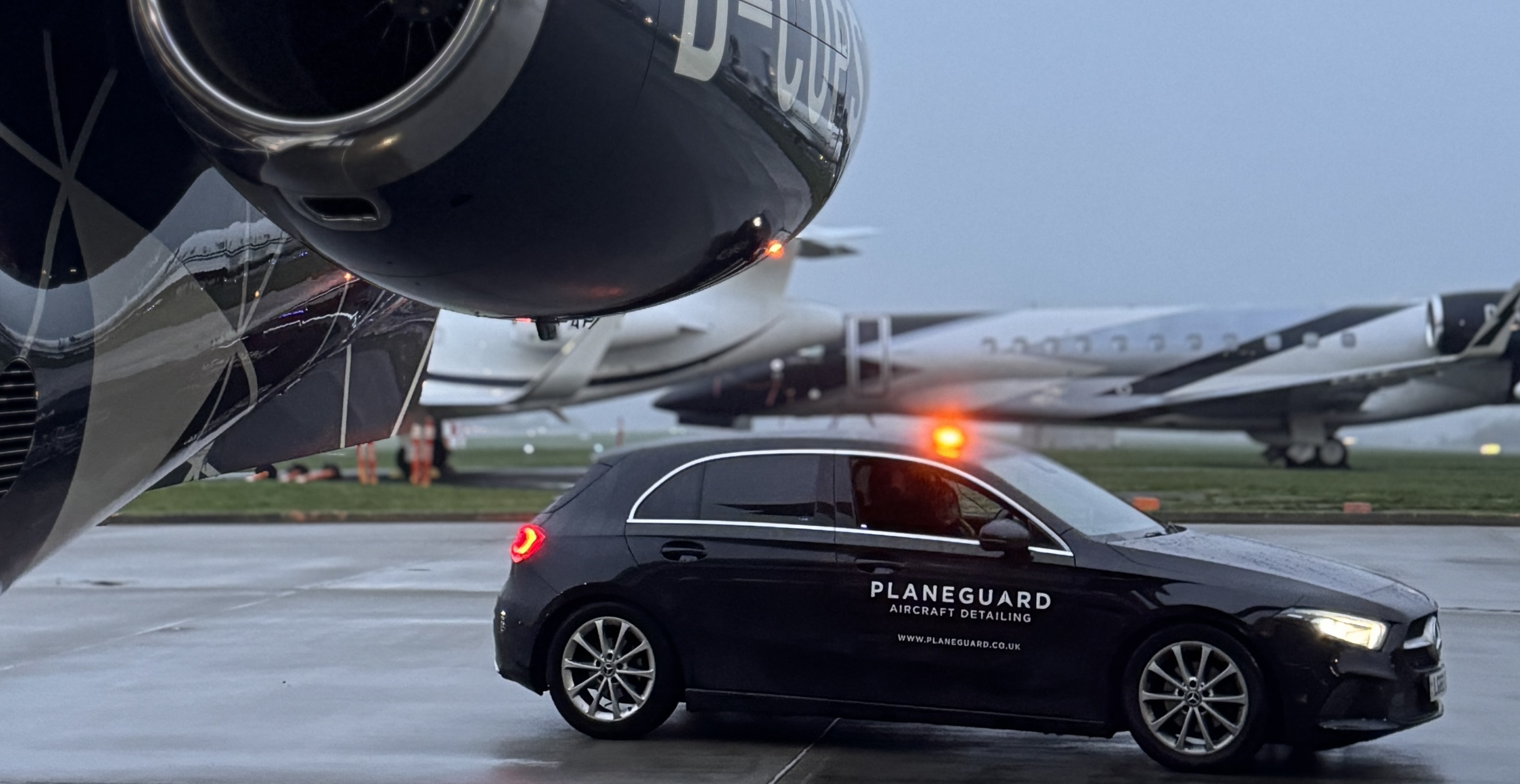 aircraft livery removal and installation worldwide